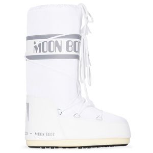 Moon boot